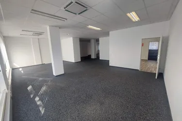 IHRE CHANCE auf ein Büro in der BahnhofsARKADE