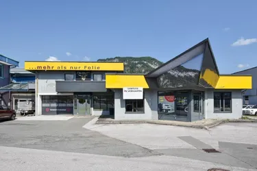 Idealer Firmenstandort für Lager- / Produktion- und Büroflächen mit abgeschlossener Wohneinheit