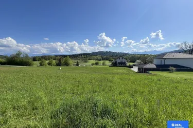 Baugrundstück bei Moosburg mit traumhaftem Berg- und Fernblick