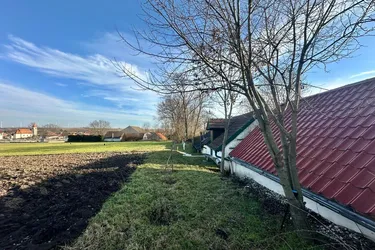 Weinkeller in ruhiger Lage in Bullendorf!
