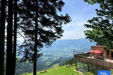 Familienhotel in traumhafter Lage im Kärntner Schigebiet