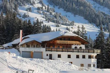 Möglichkeit zur Skigastronomie neben neuem Sessellift im Skigebiet!