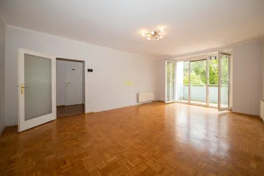 2 Zimmer Wohnung direkt am Schlosspark!