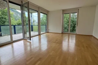 Herrlicher Ausblick - großzügige Wohnung - mit wunderbarer Terrasse - im Grünen - fantastisch für die Kid`s
