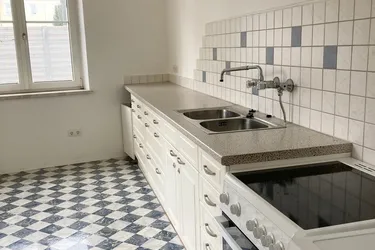 ELISABETH-VORSTADT | Geräumige 3 Zimmerwohnung in urbaner Lage