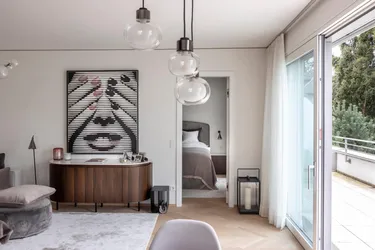 RIEDENBURG | Perfektes City-Apartment mit 22 m² Sonnenterrasse und exklusiver Innenausstattung