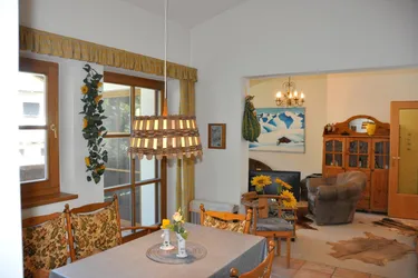 Ruhige, zentrale Wohnung in Mehrparteienhaus im 2. OG in Kitzbühel