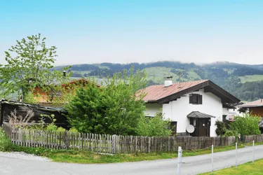 Charmantes Grundstück mit Altbestand