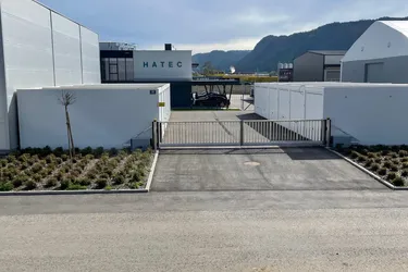 NEUE GARAGENBOX !- 2,22M EINFAHRTSHÖHE ! ELEKTRISCHES KIPPTOR - FERNBEDIENUNG- VIEDEOÜBERWACHUNG!