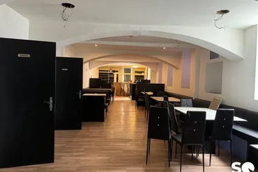 #SQ - KURZZEITVERMIETUNG: SANIERUNGSBEDÜRFTIGE APARTMENTS ZU VERKAUFEN!