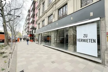 #SQ - REPRÄSENTATIVE GESCHÄFTSFLÄCHE IN HISTORISCHEM PRACHTBAU