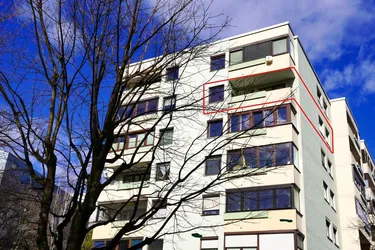 PREISREDUKTION! HELLE, GERÄUMIGE DREIZIMMERWOHNUNG, SÜDBALKON,