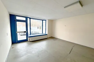 EINZIGARTIGE CHANCE IN TOP LAGE! GESCHÄFTSLOKAL IM ERDGESCHOSS IN SPITTAL!