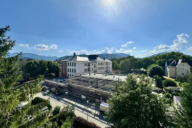 SANIERTE 3-ZIMMER-WOHNUNG MIT WEITBLICK