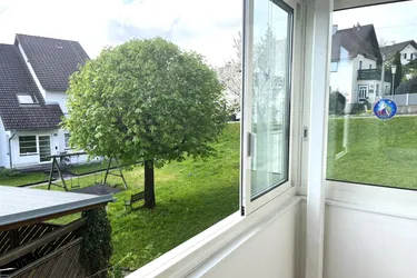 Gemütliche 3-Zimmer-Wohnung mit verglaster Loggia