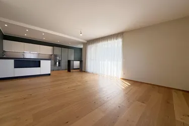 Exklusive 4-Zimmer Eigentumswohnung mit schönem Weitblick!