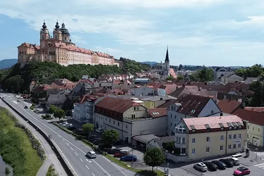 Anlageobjekt par excellence in der Barockstadt Melk - voll vermietet &amp; saniert