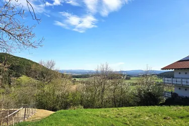 Baugrundstück mit unverbaubarer Aussicht!