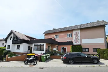 Attraktive Wohnhausanlage mit 7 Wohneinheiten und zusätzlichem Einfamilienhaus