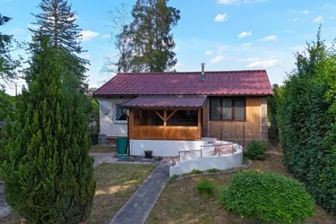 Bungalow in herrlicher Grünlage!