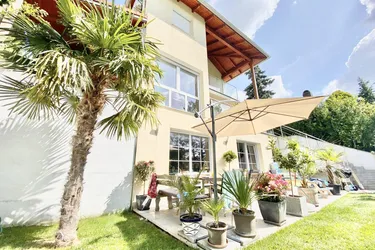 Neu saniertes Einfamilienhaus am wunderschönen Mariensee