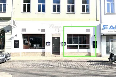 Brigittaplatz | Büro/Geschäftslokal oder Einzelhandelsfläche zu mieten