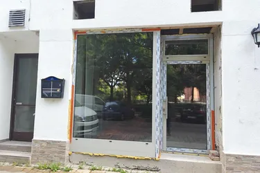 Brigittaplatz | Büro/Geschäftslokal oder Einzelhandelsfläche zu mieten