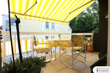 TOPLAGE! DG-Maisonette mit Balkon und Dachterrasse mit traumhaftem Blick über die Stadt