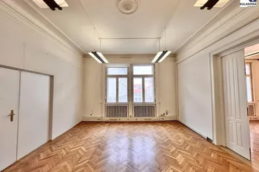 360° TOUR // KLASSISCHES ALTBAUBÜRO NAHE ALBERTINA