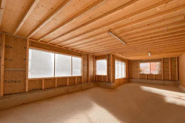 Expose Großzügige Neubauwohnung in sonniger Lage von Kirchberg ( 05453 )