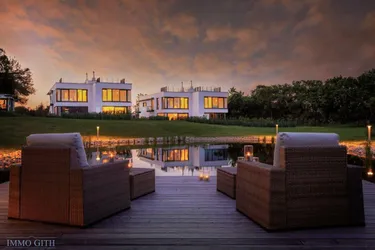MODERN VILLA WITHIN A VILLA ENSEMBLE – LAREN LIVING – WITH UNIQUE FAR-REACHING VIEWS IN GIESSHÜBL