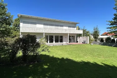 Wohnwert !! - großzügige Villa in Schleißheim bei Wels !