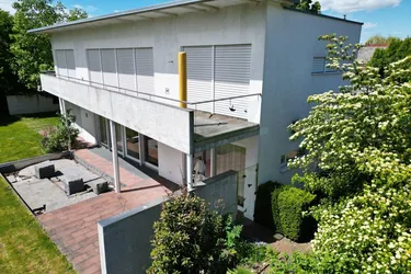 Wohnwert !! - großzügige Villa in Schleißheim bei Wels !
