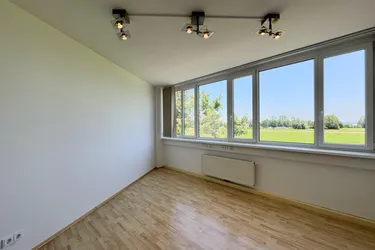 AIRPORT | 212 m² Büro mit freier Gestaltungsmöglichkeit | MAXGLAN-WEST