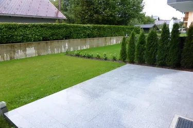 PROVISIONSFREI - MIETE GLANEGG: Wunderschöne 54 m² 2 Zimmer-Gartenwohnung mit ca. 60 m² Süd-West Garten