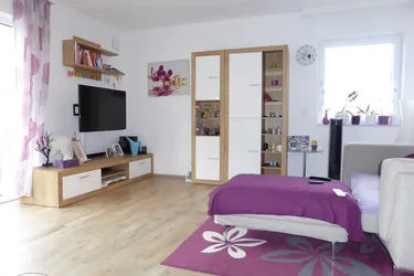 PROVISIONSFREI - MIETE GLANEGG - WIESENEGGWEG: Moderne, sonnige 51 m² 2 Zimmer-Eck-Wohnung mit 7 m² Süd/West-Balkon