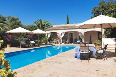 Charmantes Landhaus mit Pool, Nähe Cas Concos