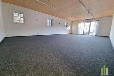 Moderne Büro- oder Praxisfläche im Gewerbegebiet Straßwalchen