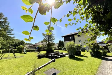 Familienfreundliche 4-Zi.-Whg. mit TG-Stellplatz