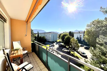 Sonnige und gepflegte 3,5-Zi.-Wohnung mit Loggia Nähe Europark