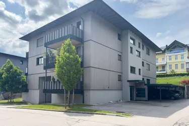 NEUWERTIGE GARCONNIERE MIT SCHLAFNISCHE UND BALKON!