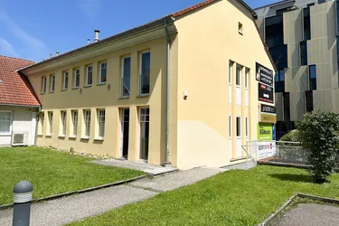 TOP INNERSTÄDTISCHE LAGE GEPAART MIT TOLLER AUSSTATTUNG! NUR 10 € NETTO HAUPTMIETZINS!