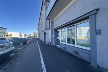 GESCHÄFTSFLÄCHE IN DER NEUEN HEIMAT ZU VERMIETEN