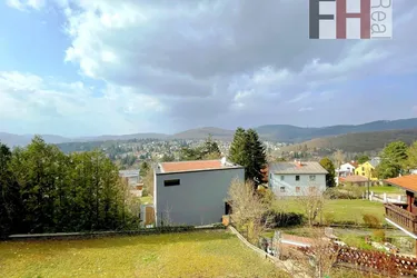 Haus in Bestlage am Satzberg mit sensationeller Fernsicht und Modernisierungsbedarf !