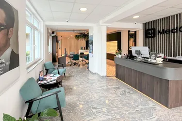 Büro - Geschäftslokal - Ordination - Praxis | 2 PKW-Stellplätze
