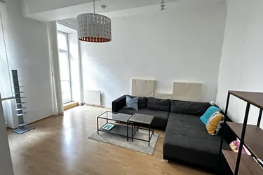 Moderne 2-Zimmer-Wohnung mit Balkon und Lift, Südwestausrichtung, Fahrradabstellplatz, 250m zur U-Bahn