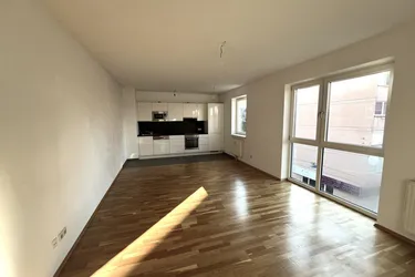 Helle sanierte 2-Zimmer Neubau-Wohnung mit Gartennutzung und Garagenplatz optional - unbefristet
