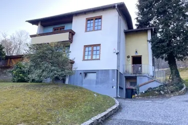 Hübsches, großzügiges Einfamilienhaus mit Garten in Traisen: 2 Etagen und Keller voll ausgebaut, Garage, Sauna, Grünblick, Nähe Bushaltestelle 690!
