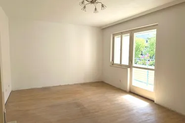 Helle, freundliche 3-Zimmer-Wohnung in Pradl mit guter Raumaufteilung und Sanierungsbedarf!