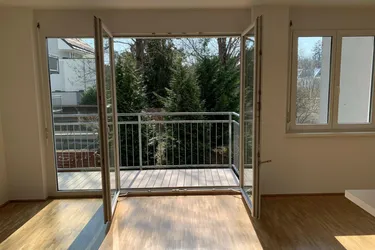 3-Zimmer-Wohnung mit Südwest-Balkon und Gartenblick! Schloss Hetzendorf/ Schnellbahn!